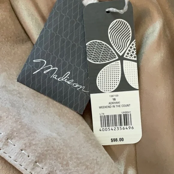 Madison ladies Weekend in the Count Leather Jacket size 16 NWT - Picture 3 of 6